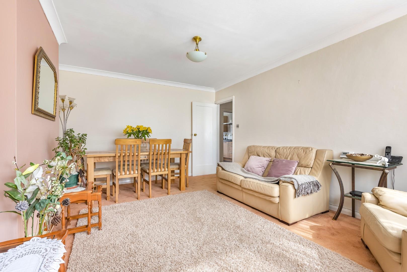 Westmere Drive, Mill Hill
